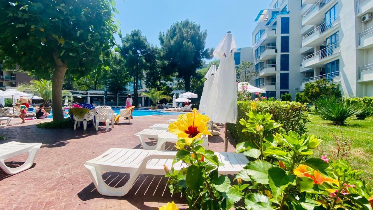 Bratanov Excelsior Apartment Слънчев бряг Екстериор снимка